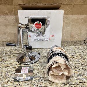 King Kutter Healthy Gourmet Kitchen Cutter Food Processor Slicer 5 Cones 2005
